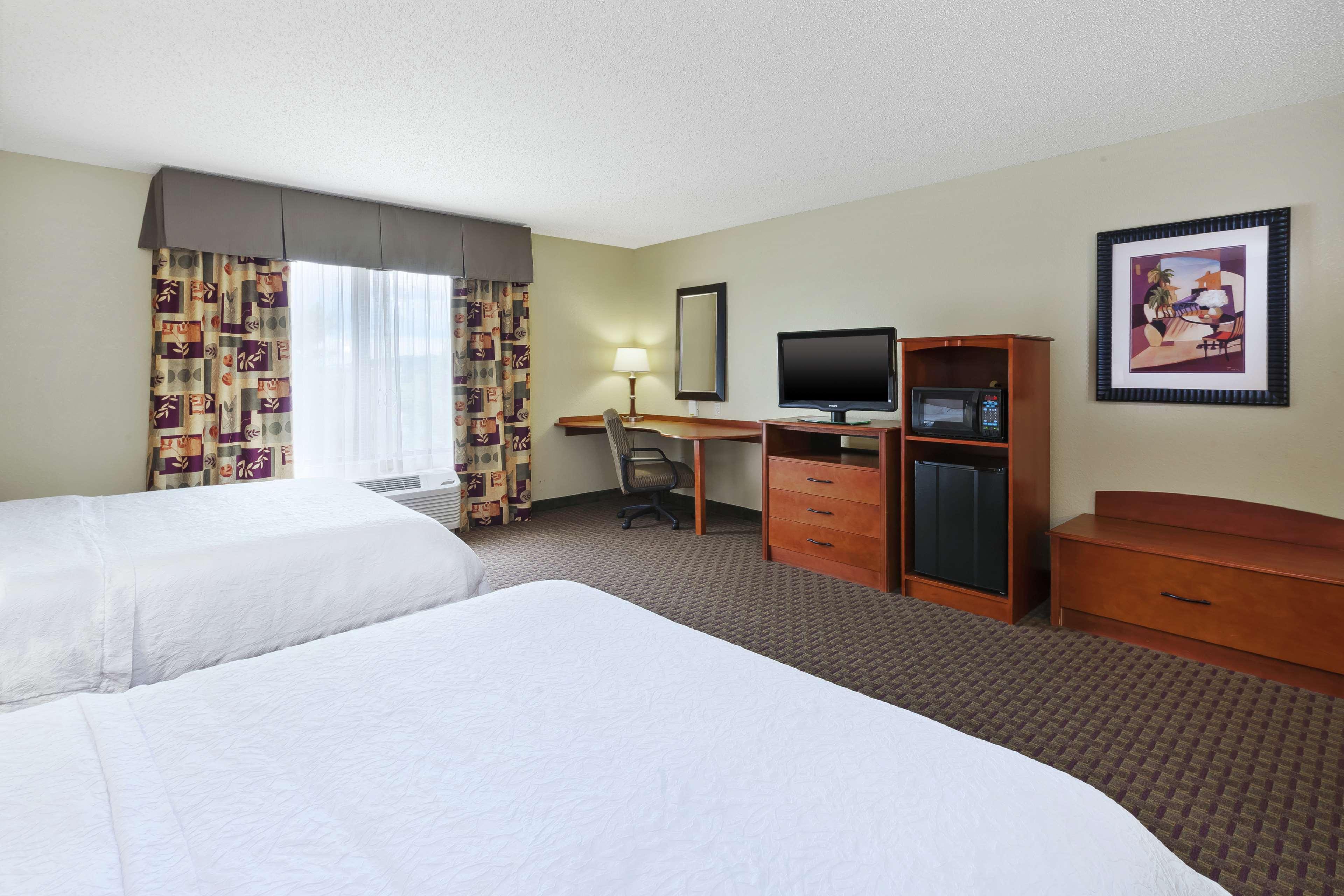 Hampton Inn & Suites Grand Rapids-Airport 28Th St Cascade Ngoại thất bức ảnh